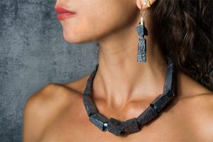 Shibuici, Silver 925 oxidized, Gold 18 kt